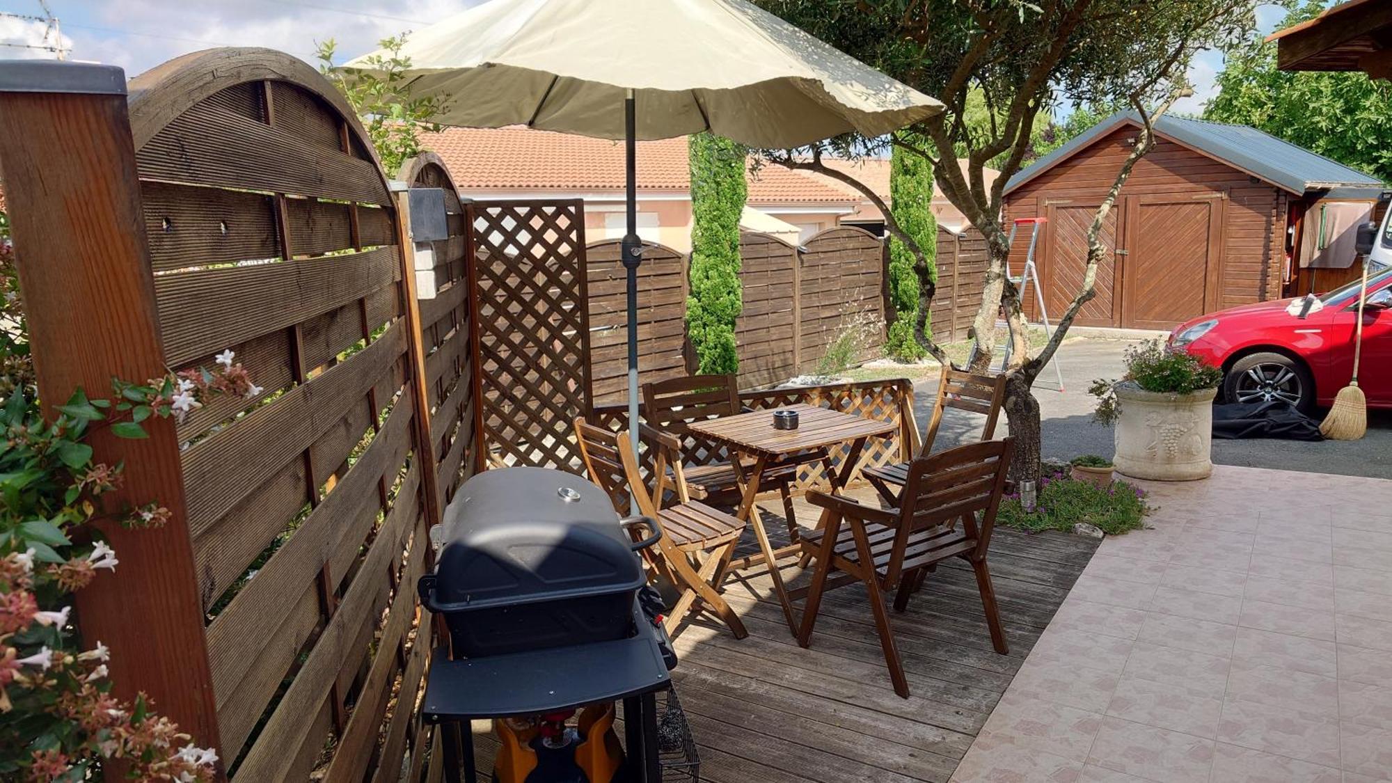 Welcome Logement Avec Terrasse Proche Bordeaux Saint-André-de-Cubzac Εξωτερικό φωτογραφία